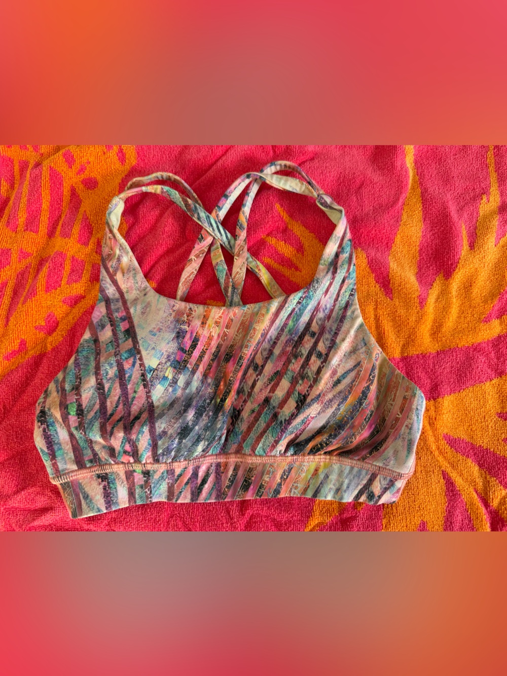 Lululemon sports bra